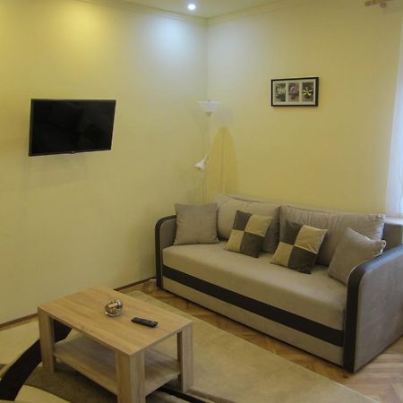 Dudi Apartman แซแก็ด ภายนอก รูปภาพ